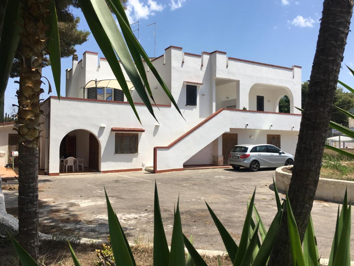 Villa Iavernaro Пульсано Экстерьер фото